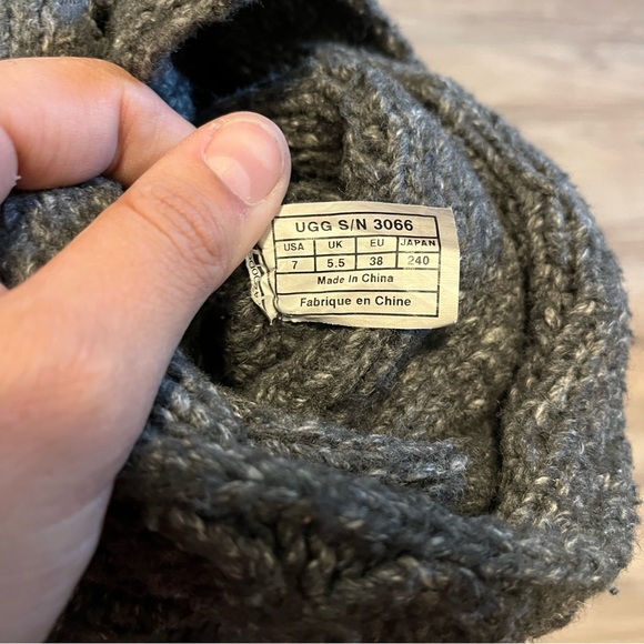 UGG Australia 3066 Lattice Cardy Knit Tall Fold Over Gray Boots Womens Size 7 - Picture 5 of 6